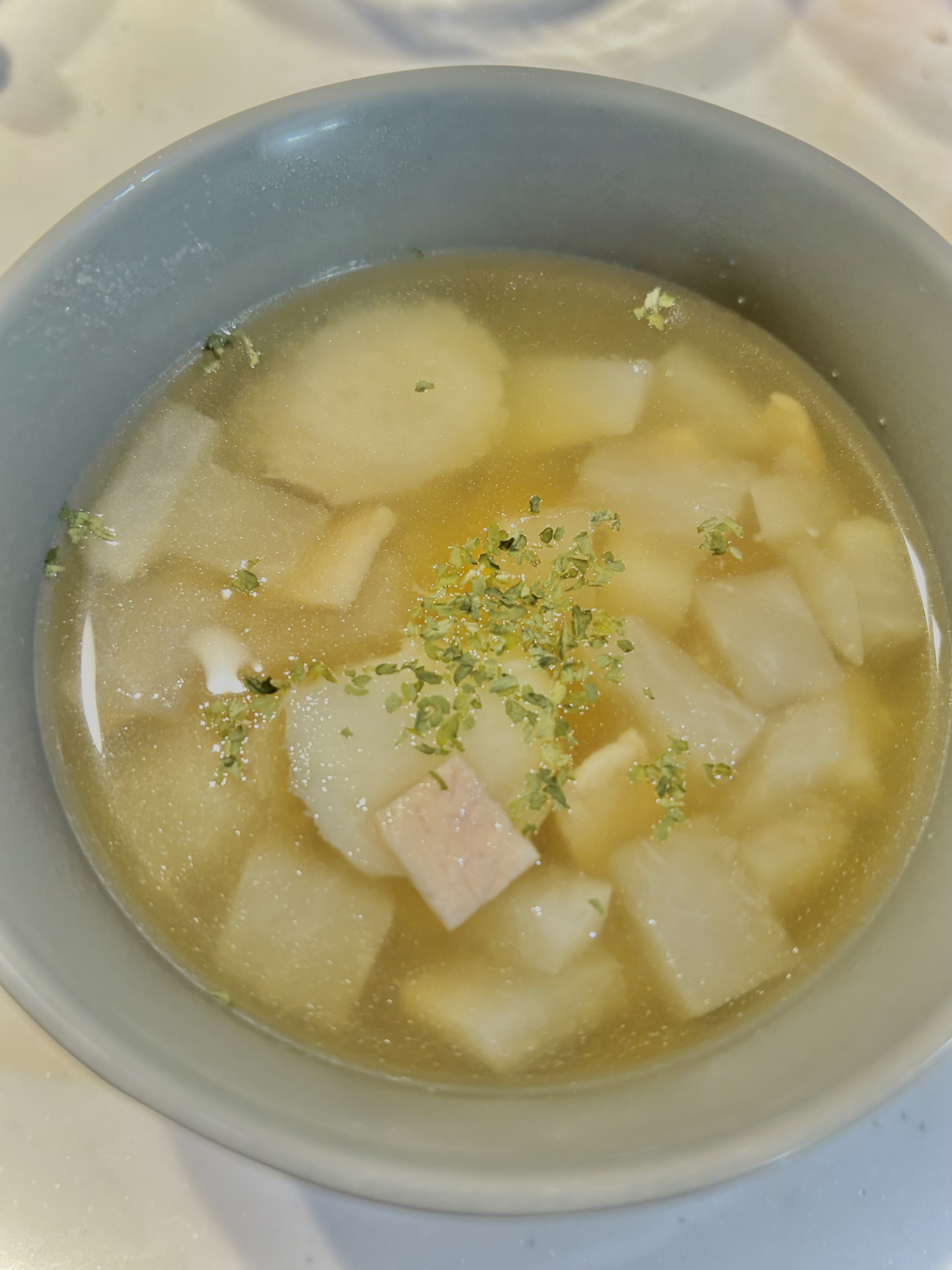 里芋とハムのまろやかコンソメ麹スープ